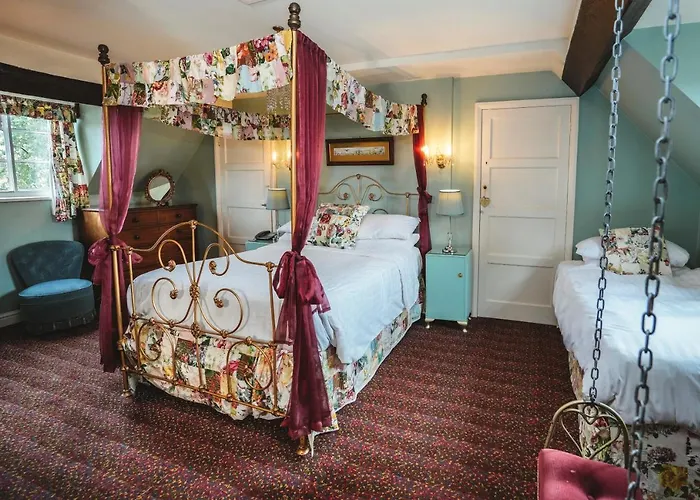 Hundred House Hotel