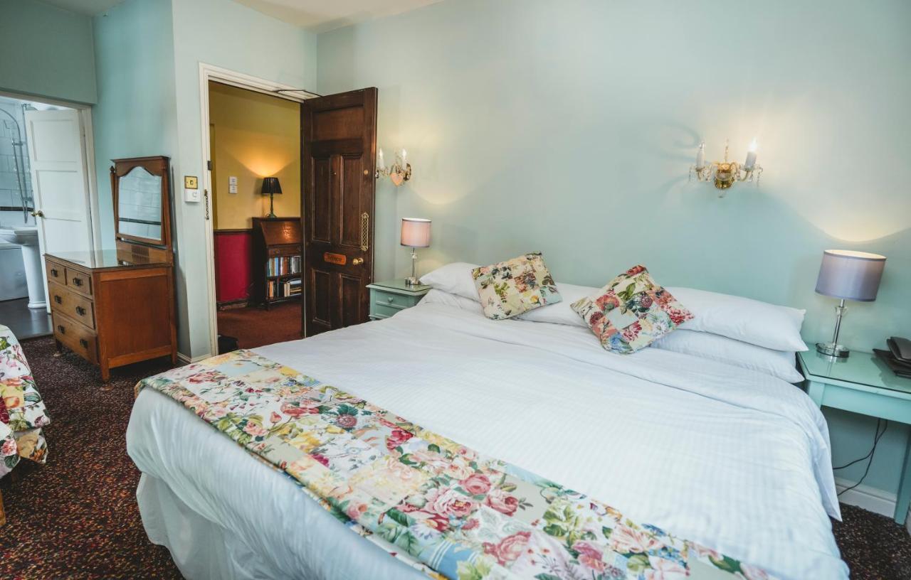 Hundred House Hotel